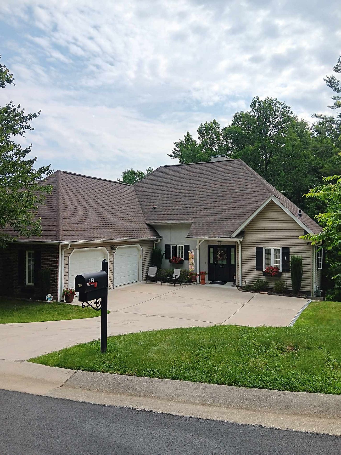 Gallery Steadfast Roofing Construction